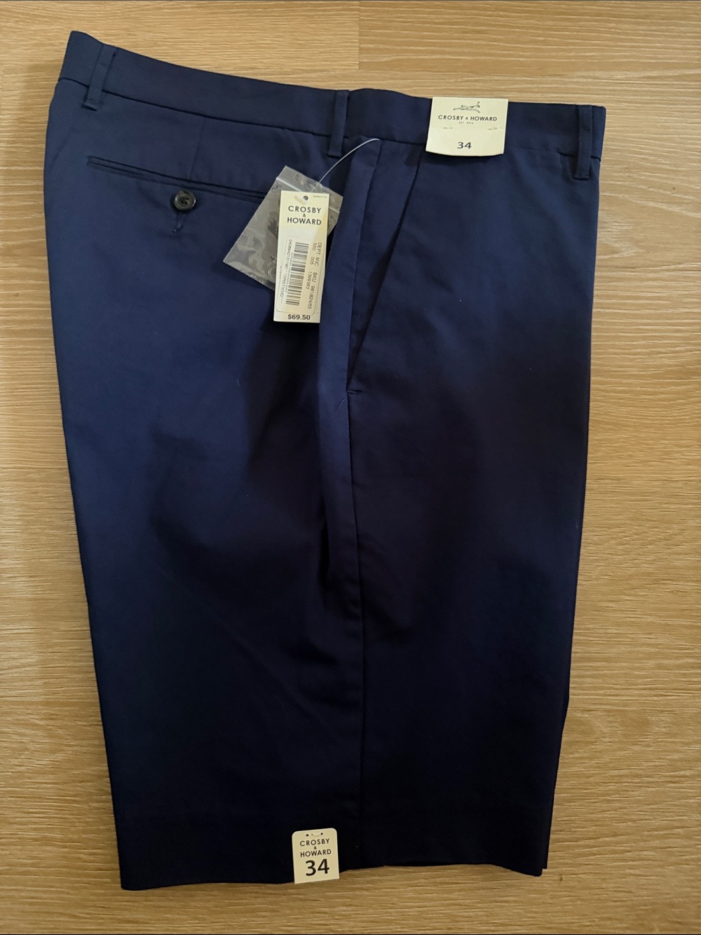 New Crosby and Howard Men's Navy Blue Shorts